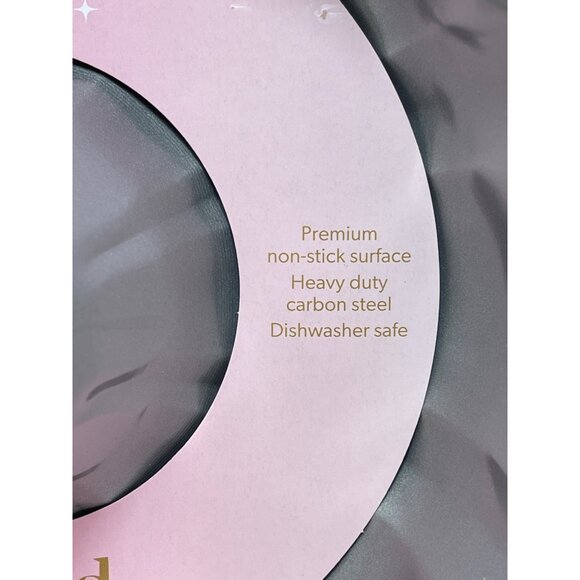 Paris Hilton Fluted Cake Pan Non-Stick Heavy Duty Carbon Steel Pink - Picture 3 of 8